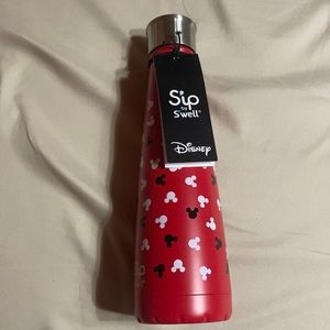 New sip by swell Disney